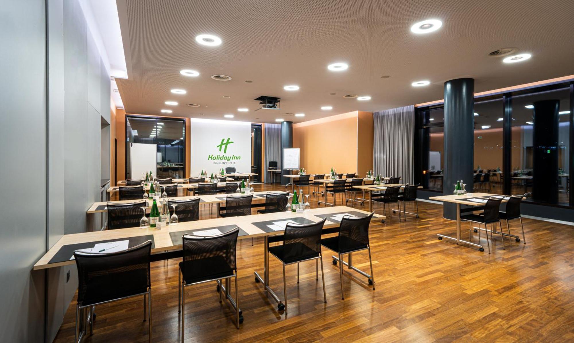 Messe, An Ihg 4* Zúrich
